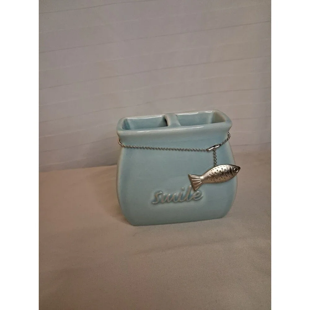 Light Blue Ceramic Toothbrush/Toothpaste Holder, Smile With Fish
